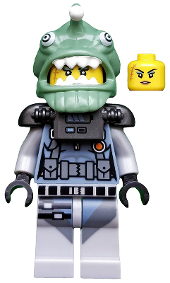 LEGO Minifigura Shark Army Angler, The LEGO Ninjago Movie (Minifigure Only without Stand and Accessories) - Collectible Minifigures — imagen BrickLink