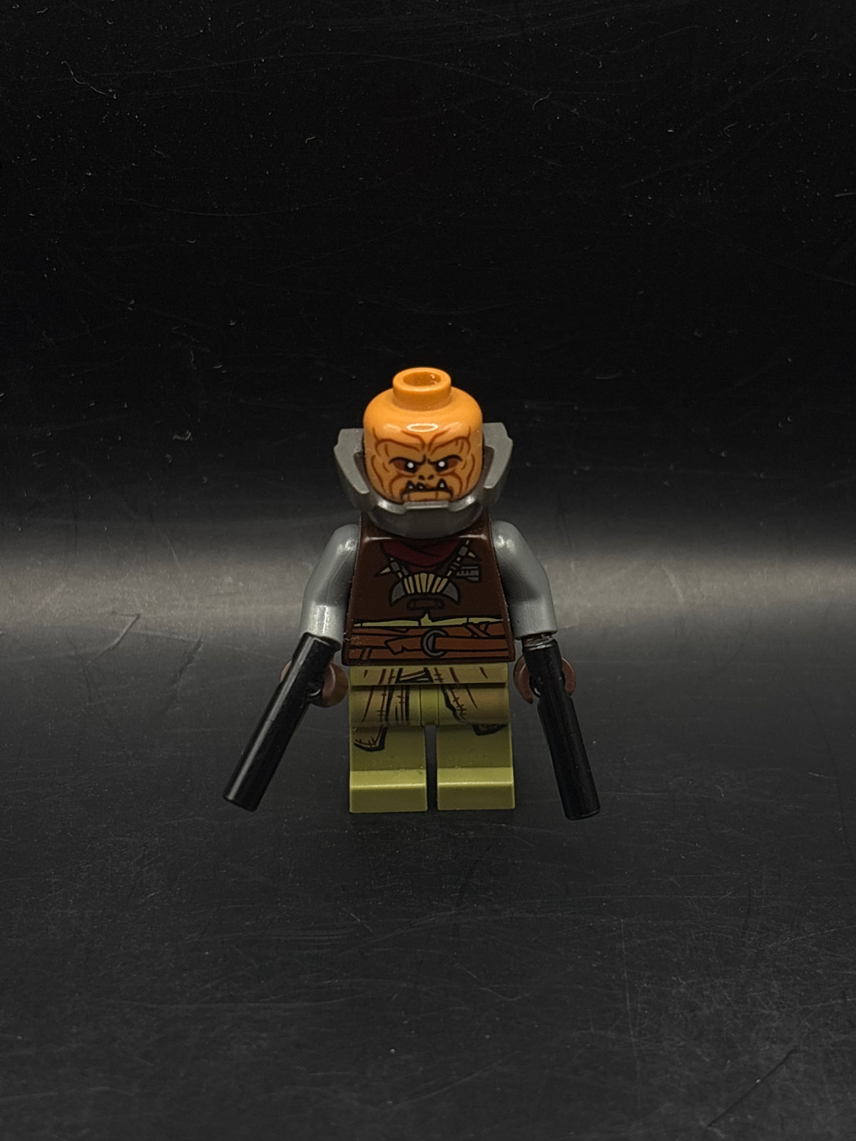 Klatooinian Raider - Neck Armor — frente