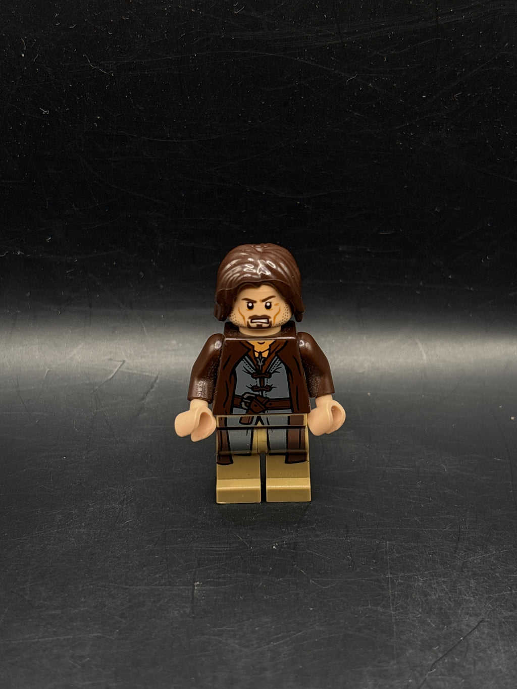 Aragorn - Dark Tan Legs — frente