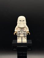 Snowtrooper, Printed Legs, Dark Tan Hands, Cheek Lines, Frown — frente