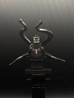 Venom - Tan Teeth, 4 Back Appendages — frente