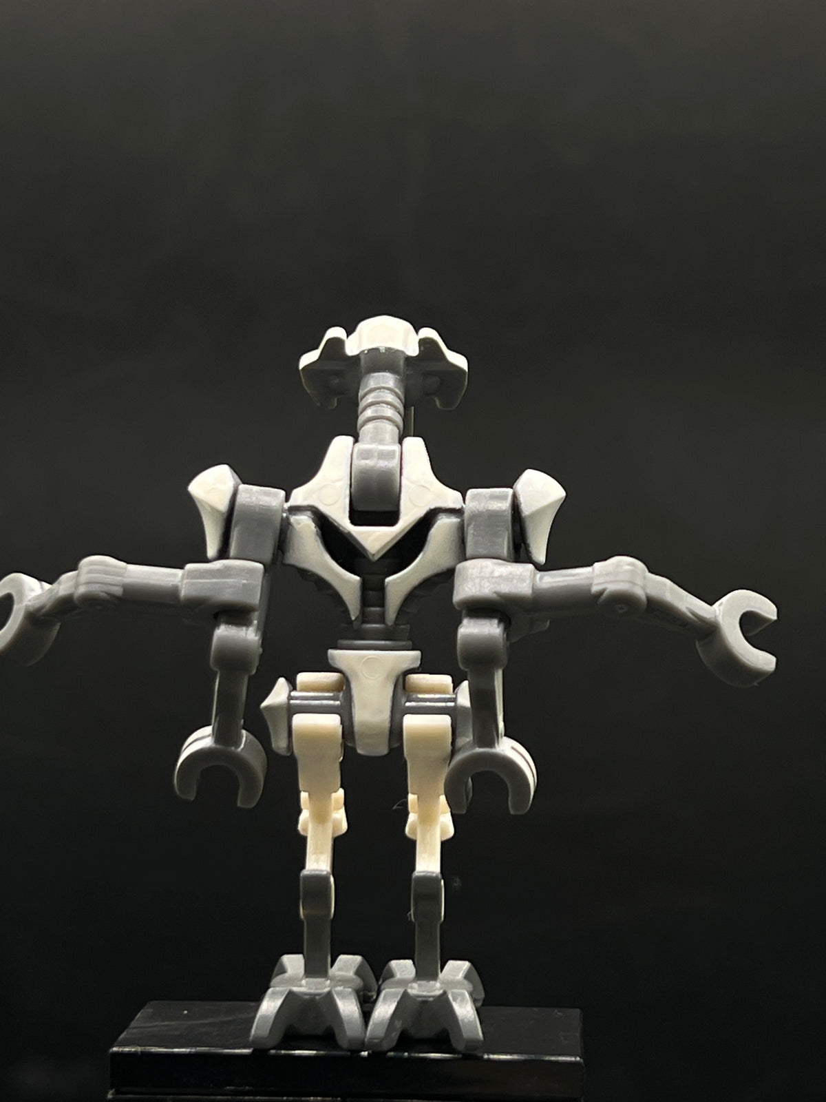 General Grievous - Bent Legs, White Armor — espalda