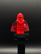 Imperial Royal Guard - Dark Red Arms and Hands, Starched Fabric Cape — frente