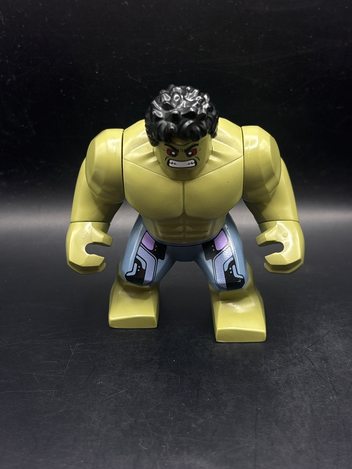 Hulk - Giant, Sand Blue Pants with Lavender Panels, Raging with Clenched Teeth — frente