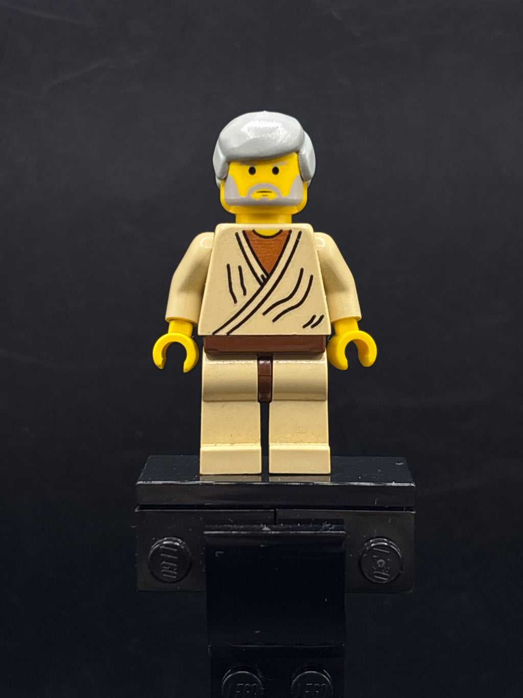 Obi-Wan Kenobi - Old, Yellow Head, Light Gray Hair — frente