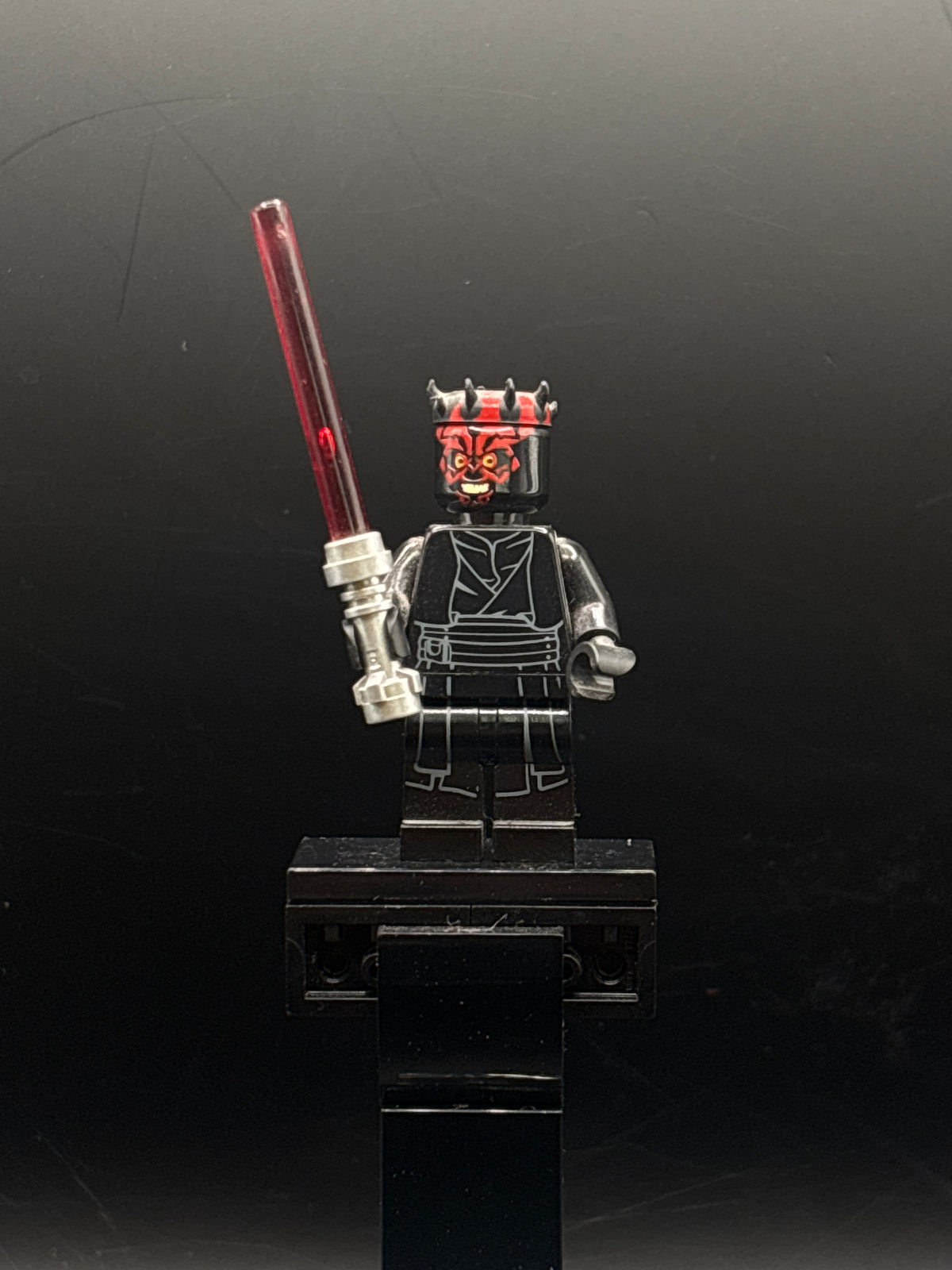 Darth Maul - Horns, Printed Legs, Open Mouth — frente