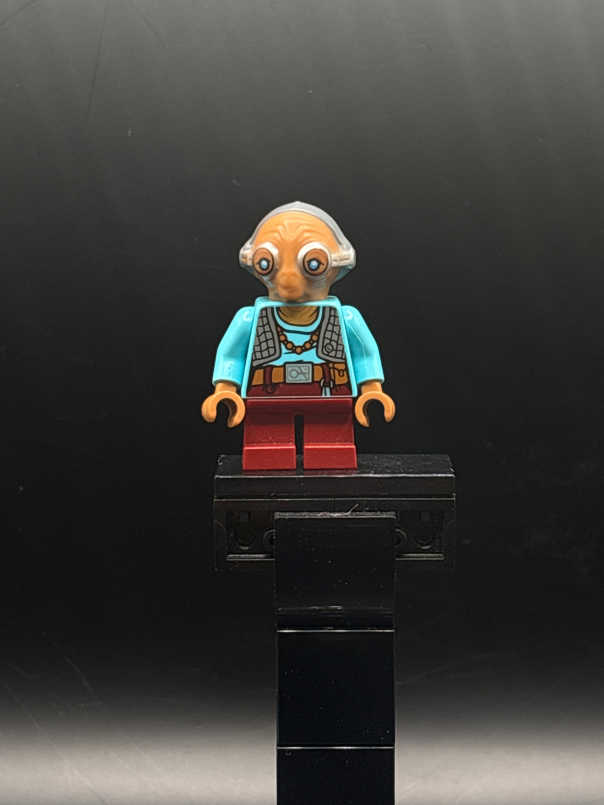 Maz Kanata — frente