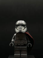 Captain Phasma (Pointed Mouth Pattern) — frente