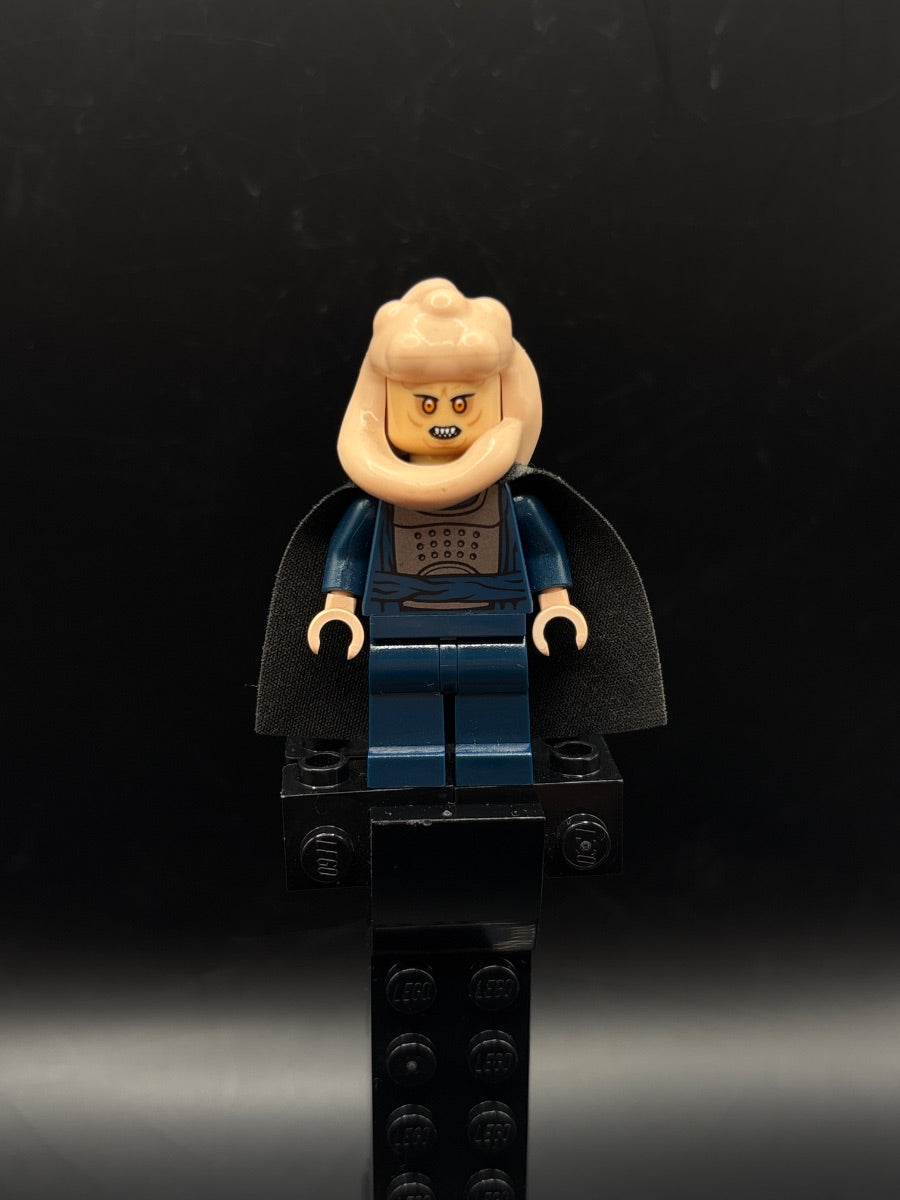 LEGO Minifigura Bib Fortuna - Dark Blue Robe, Light Nougat Skin - Star Wars — frente
