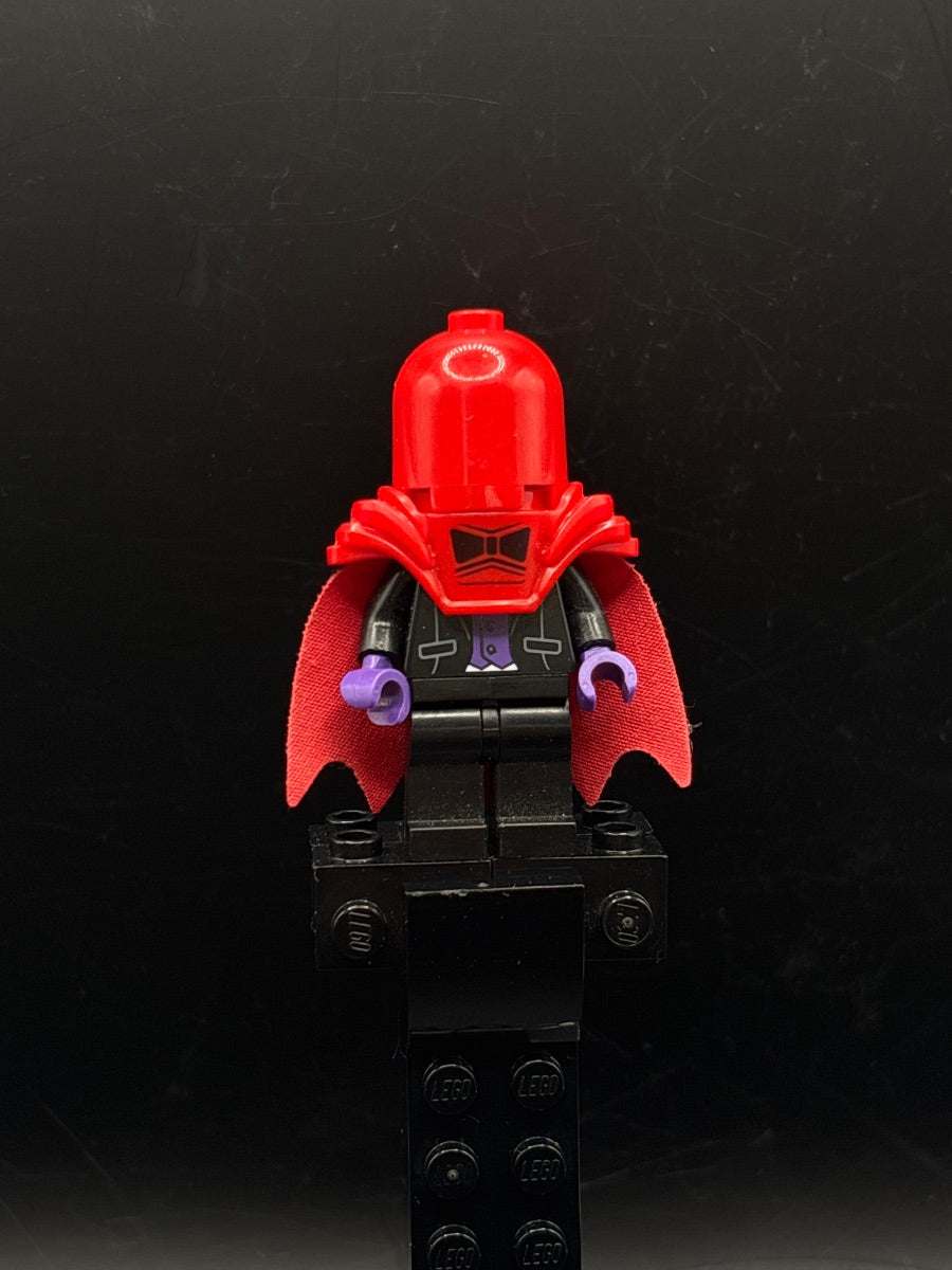 LEGO Minifigura Red Hood - The LEGO Batman Movie — frente