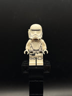 LEGO Minifigura First Order Flametrooper - Star Wars — frente