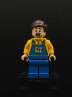 LEGO Minifigura Truck Driver Overalls - DC — frente
