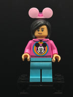 LEGO Minifigura Main Street, U.S.A. Park Guest Female - Disney — frente