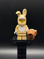 LEGO Minifigura Bunny Costume Fan, Series 28 - Collectible Minifigures — frente