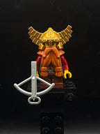 LEGO Minifigura Fantasy Era - Dwarf, Dark Orange Beard, Metallic Gold Helmet with Wings, Dark Red Arms - Castle — frente