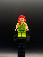 LEGO Minifigura Poison Ivy Lime Outfit - DC — frente
