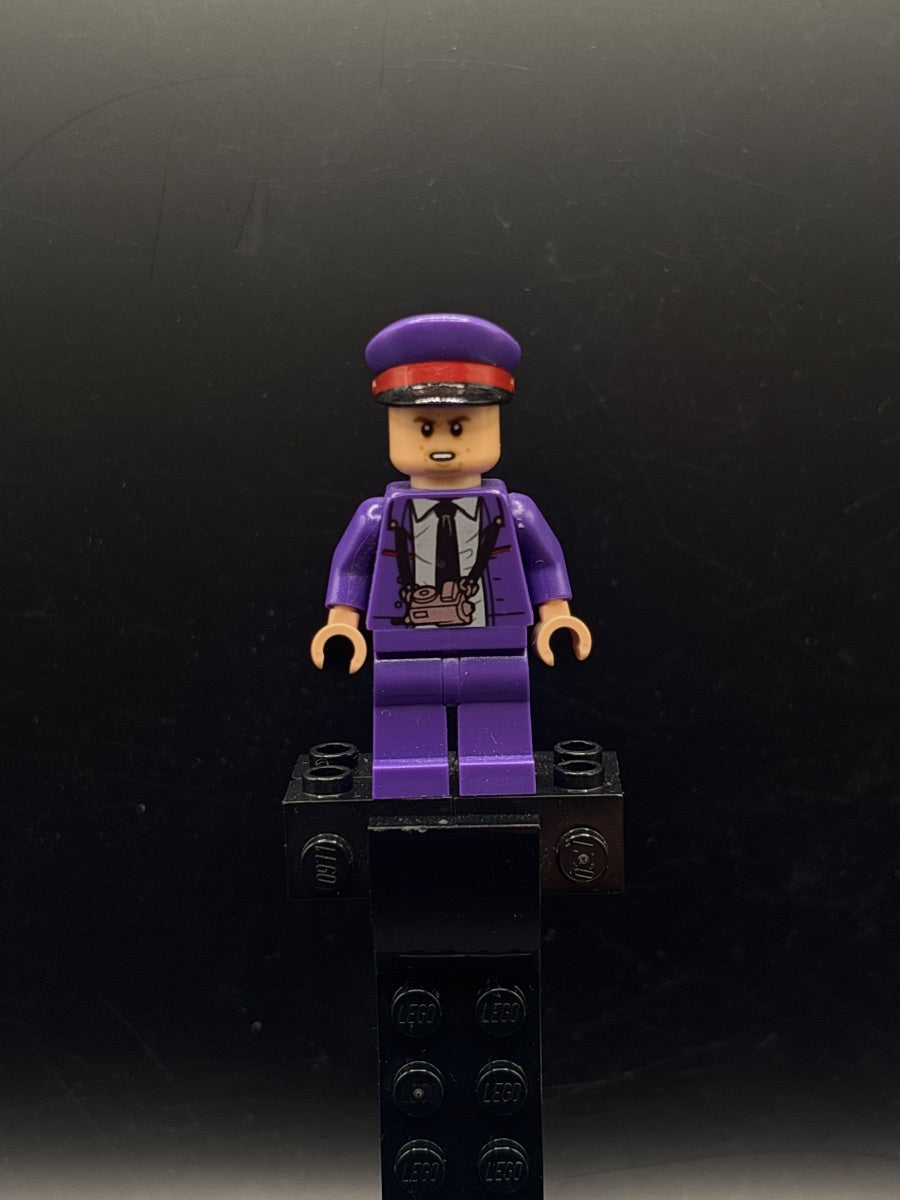 LEGO Minifigura Stanley Shunpike Knight Bus Conductor - Harry Potter — frente
