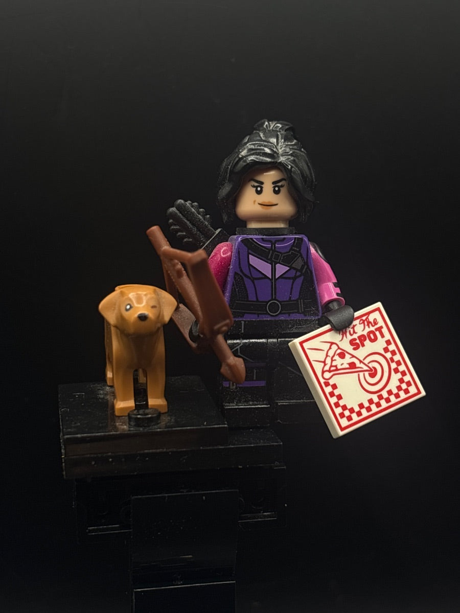 LEGO Minifigura Kate Bishop, Marvel Studios, Series 2 (Minifigure Only without Stand and Accessories) - Collectible Minifigures — frente