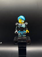 LEGO Minifigura Cyborg, Series 16 (Minifigure Only without Stand and Accessories) - Collectible Minifigures — frente