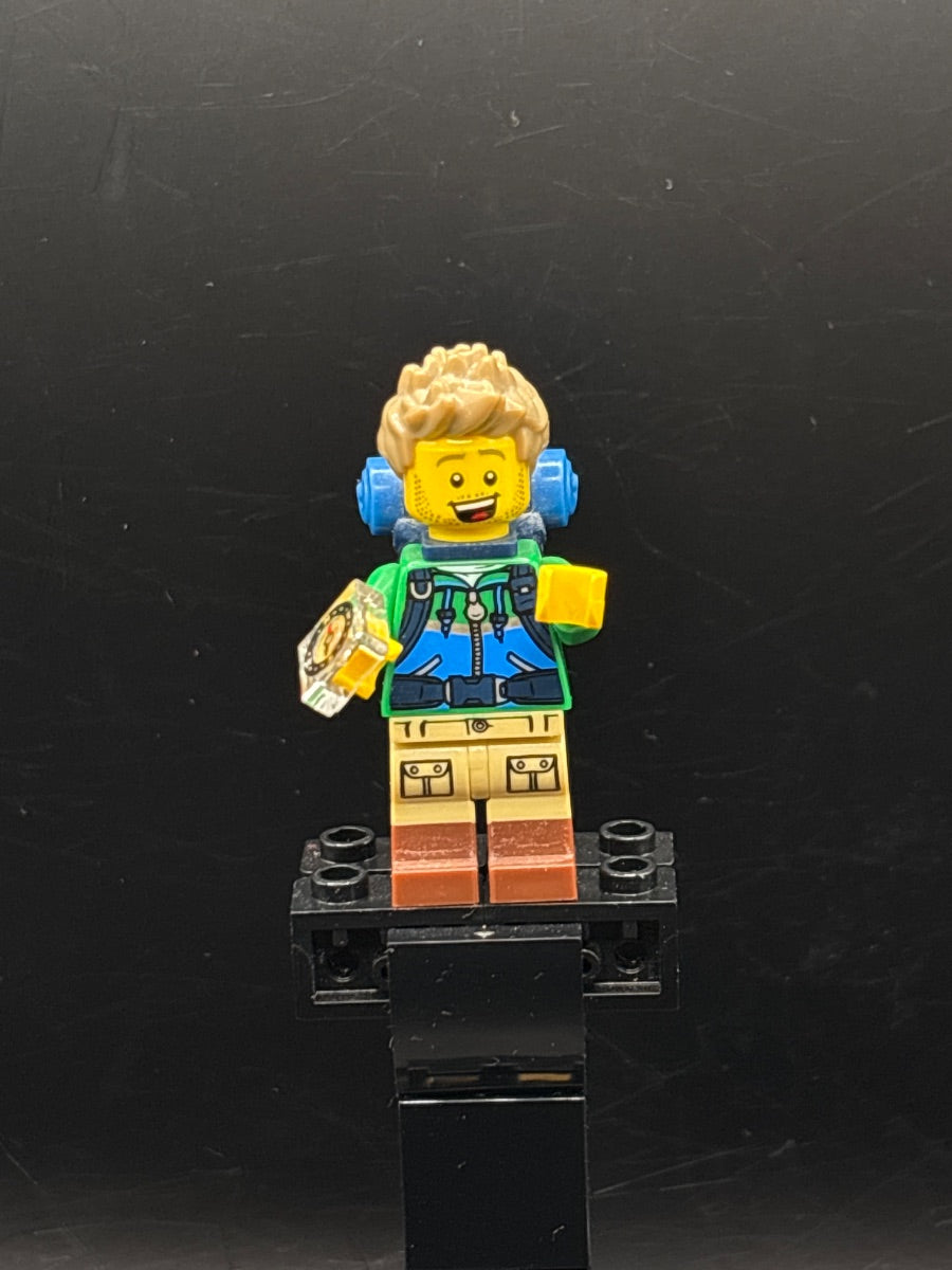 LEGO Minifigura Hiker, Series 16 (Minifigure Only without Stand and Accessories) - Collectible Minifigures — frente