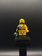 LEGO Minifigura Circus Strongman, Series 17 (Minifigure Only without Stand and Accessories) - Collectible Minifigures — frente