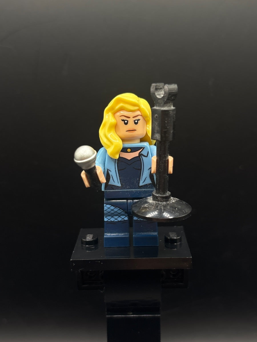 LEGO Minifigura Black Canary, The LEGO Batman Movie, Series 2 (Minifigure Only without Stand and Accessories) - Collectible Minifigures — frente