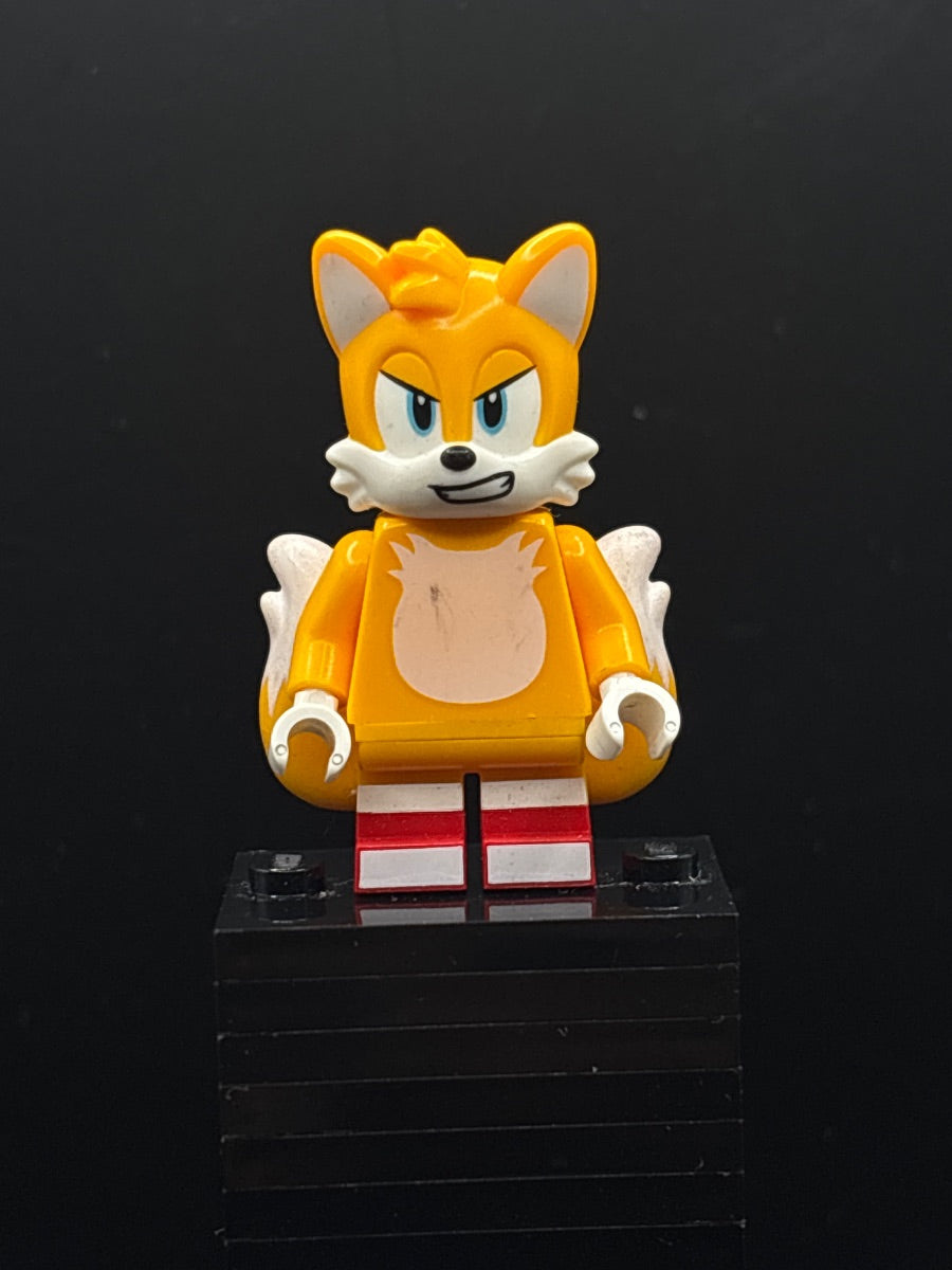 LEGO Minifigura Tails (Miles Prower) - Angry - Sonic the Hedgehog — frente