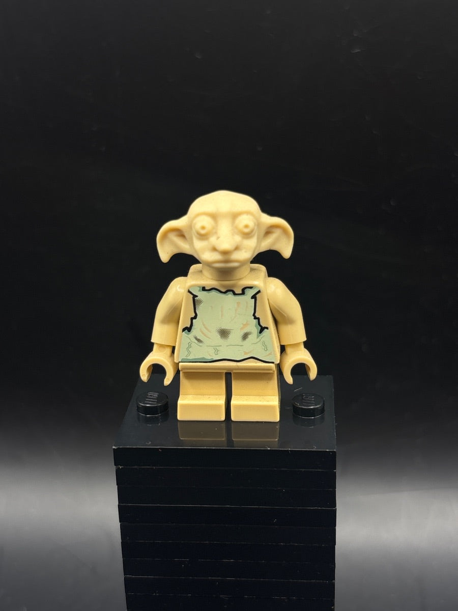 LEGO Minifigura Dobby (Elf) - Tan - Harry Potter — frente
