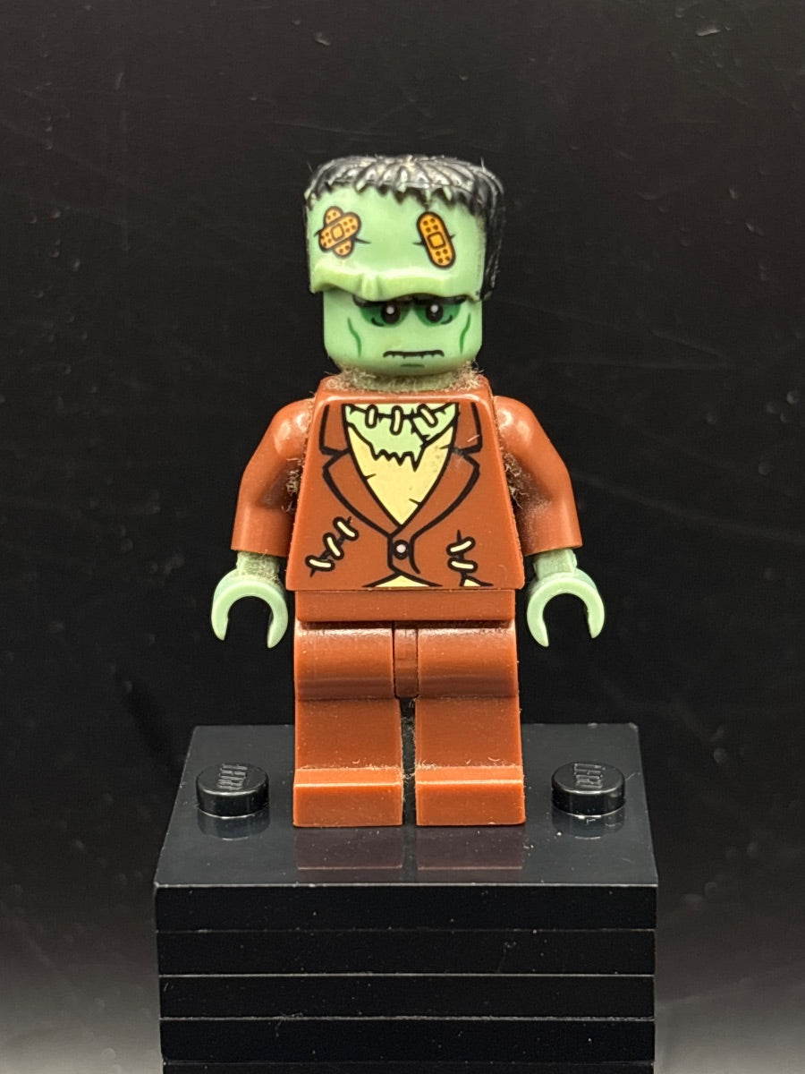LEGO Minifigura The Monster, Series 4 (Minifigure Only without Stand and Accessories) {Frankenstein} - Collectible Minifigures — frente
