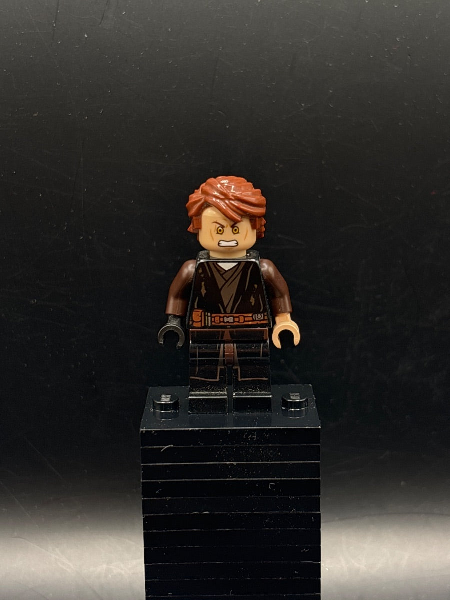 LEGO Minifigura Anakin Skywalker (Dirt Stains) - Star Wars — frente