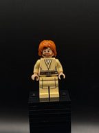 LEGO Minifigura Obi-Wan Kenobi (Mid-Length Tousled with Center Part Hair and Headset) - Star Wars — frente
