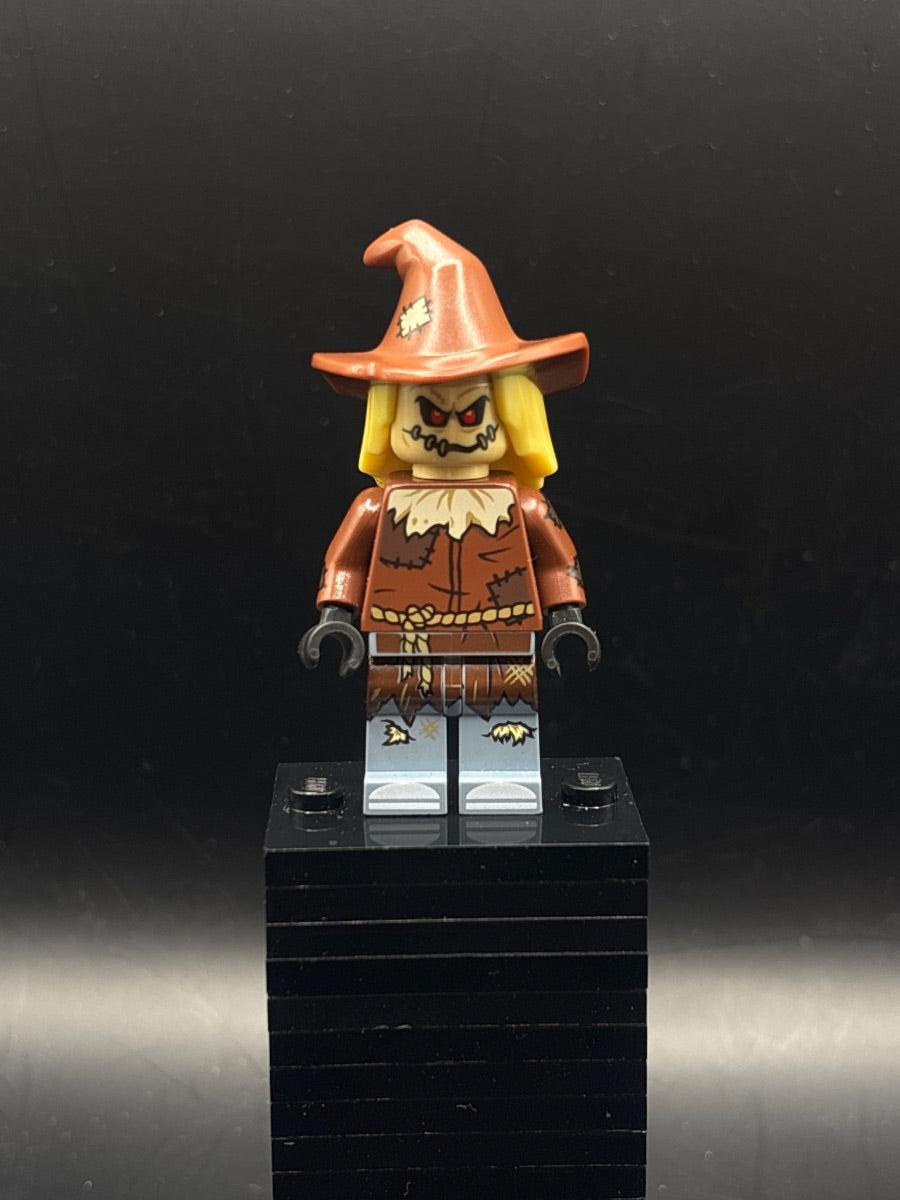 LEGO Minifigura Scarecrow - Reddish Brown Floppy Hat - DC — frente