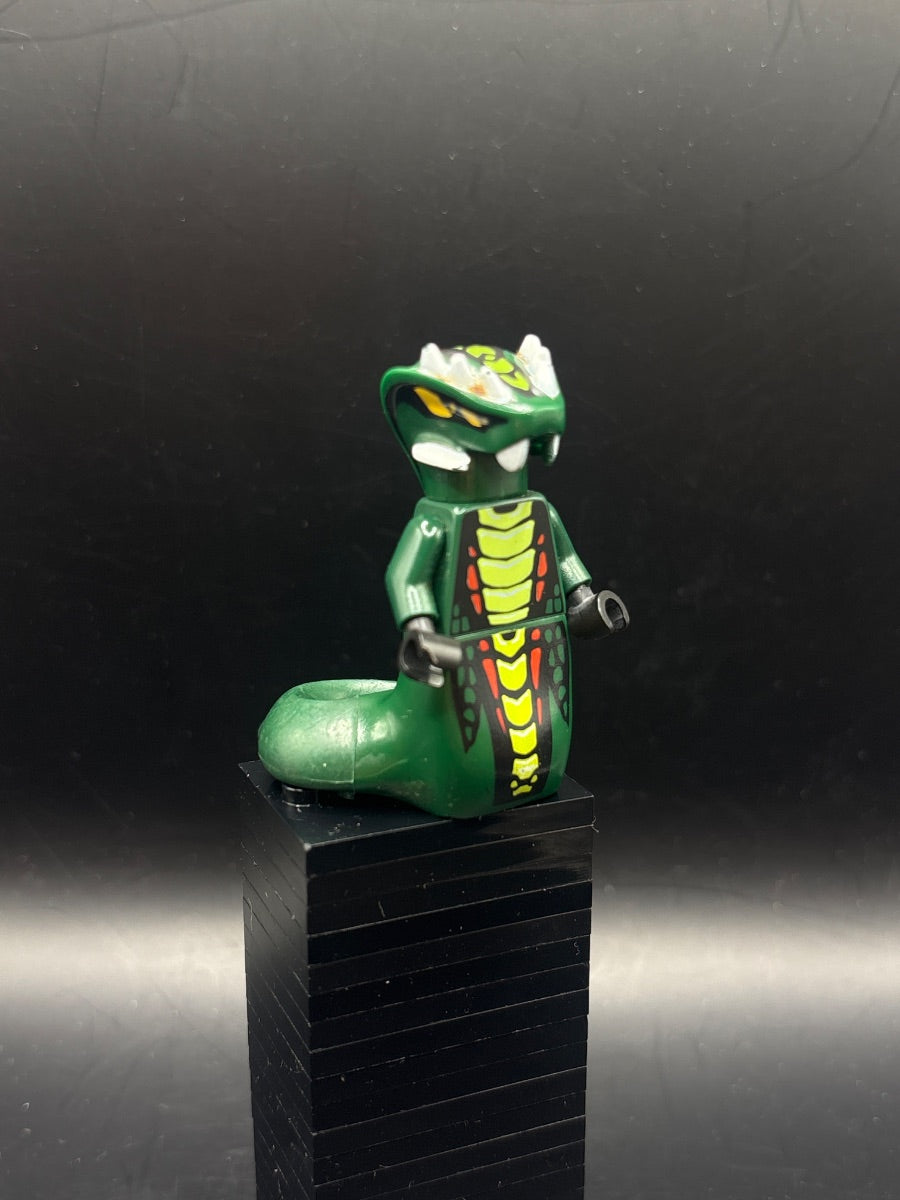 LEGO Minifigura Acidicus - NINJAGO — frente