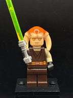 LEGO Minifigura Saesee Tiin - Dark Brown Robe, White Arms, Large Eyes - Star Wars — frente