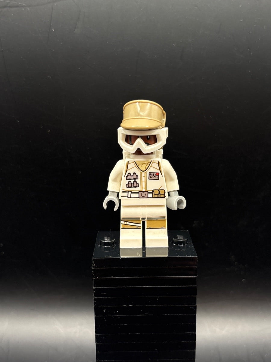 LEGO Minifigura Hoth Rebel Trooper White Uniform, Dark Tan Helmet, Reddish Brown Head - Star Wars — frente
