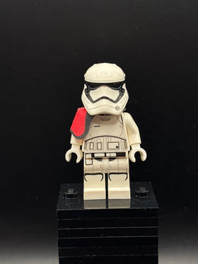 LEGO Minifigura First Order Stormtrooper Officer (Rounded Mouth Pattern) - Star Wars