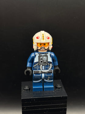 LEGO Minifigura Rebel Pilot Y-wing (Dark Blue Jumpsuit) - Star Wars