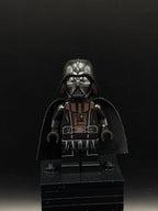 LEGO Minifigura Darth Vader (Light Nougat Head, Plain Arms) - Star Wars — frente