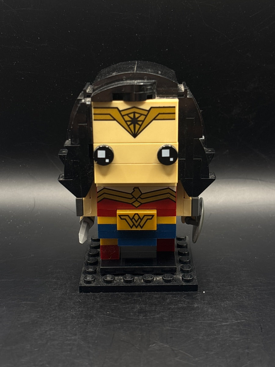 LEGO Set Wonder Woman - BrickHeadz — frente