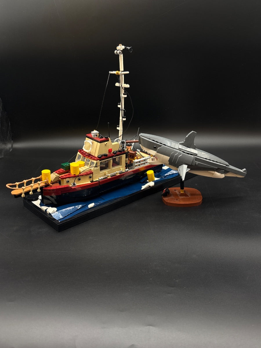 LEGO Set Jaws - LEGO Ideas — frente