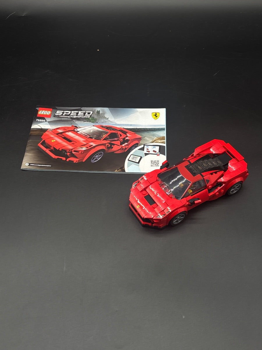 LEGO Set Ferrari F8 Tributo - Speed Champions — frente