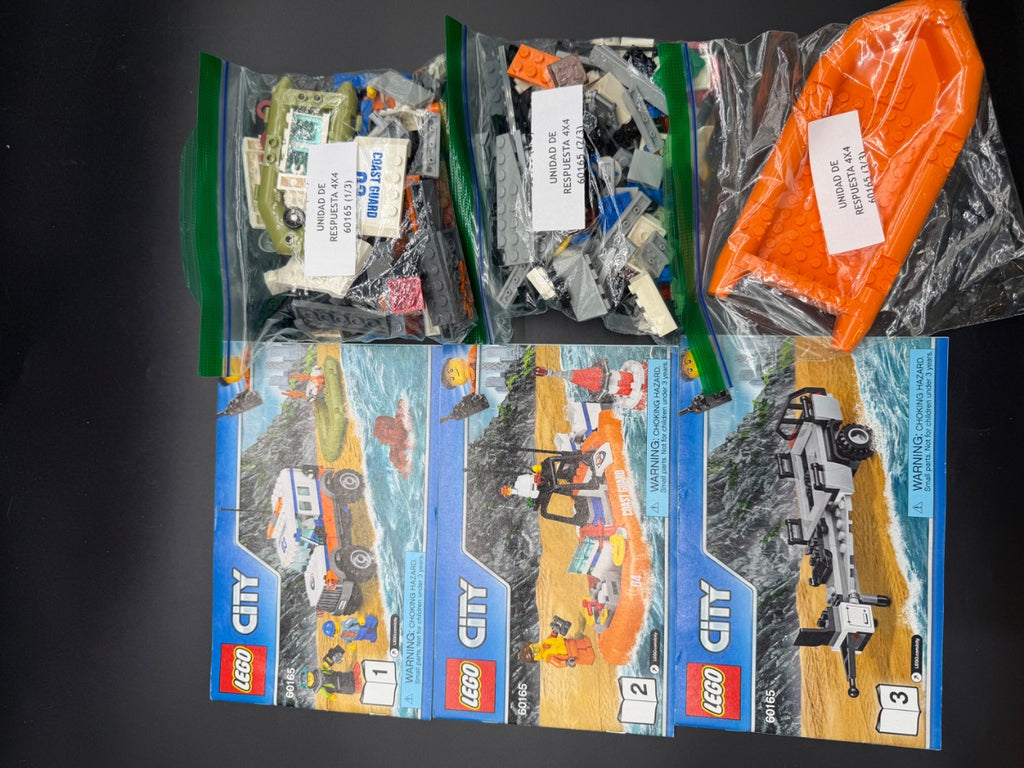 LEGO Set 4x4 Response Unit - Town — frente