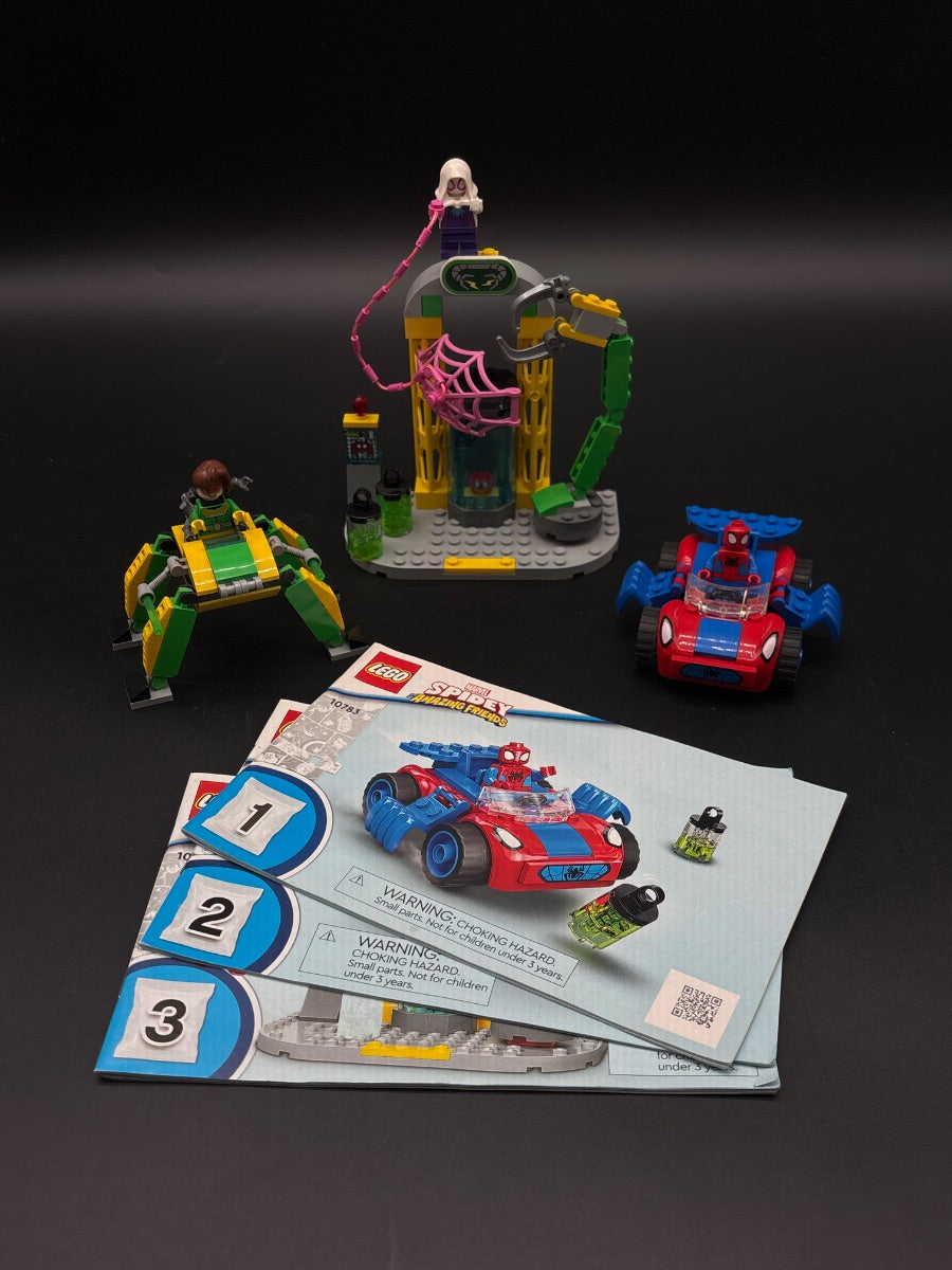 LEGO Set Spider-Man at Doc Ock’s Lab (10783-1) — frente