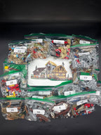 LEGO Set Medieval Town Square - Castle (10332-1) — frente