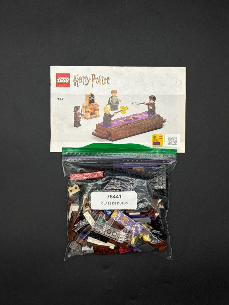LEGO Set Hogwarts Castle: Dueling Club - Harry Potter (76441-1) — frente