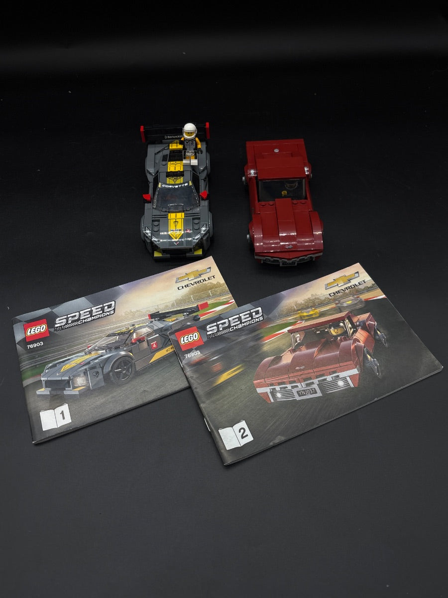 LEGO Set Chevrolet Corvette C8.R Race Car and 1968 Chevrolet Corvette - SPEED CHAMPIONS (76903-1) — frente