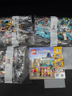 LEGO Set Townhouse Toy Store - Creator (31105-1) — frente