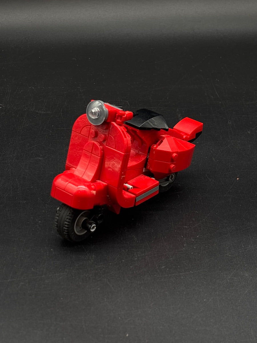 LEGO Set Vespa - Creator (40517-1) — frente