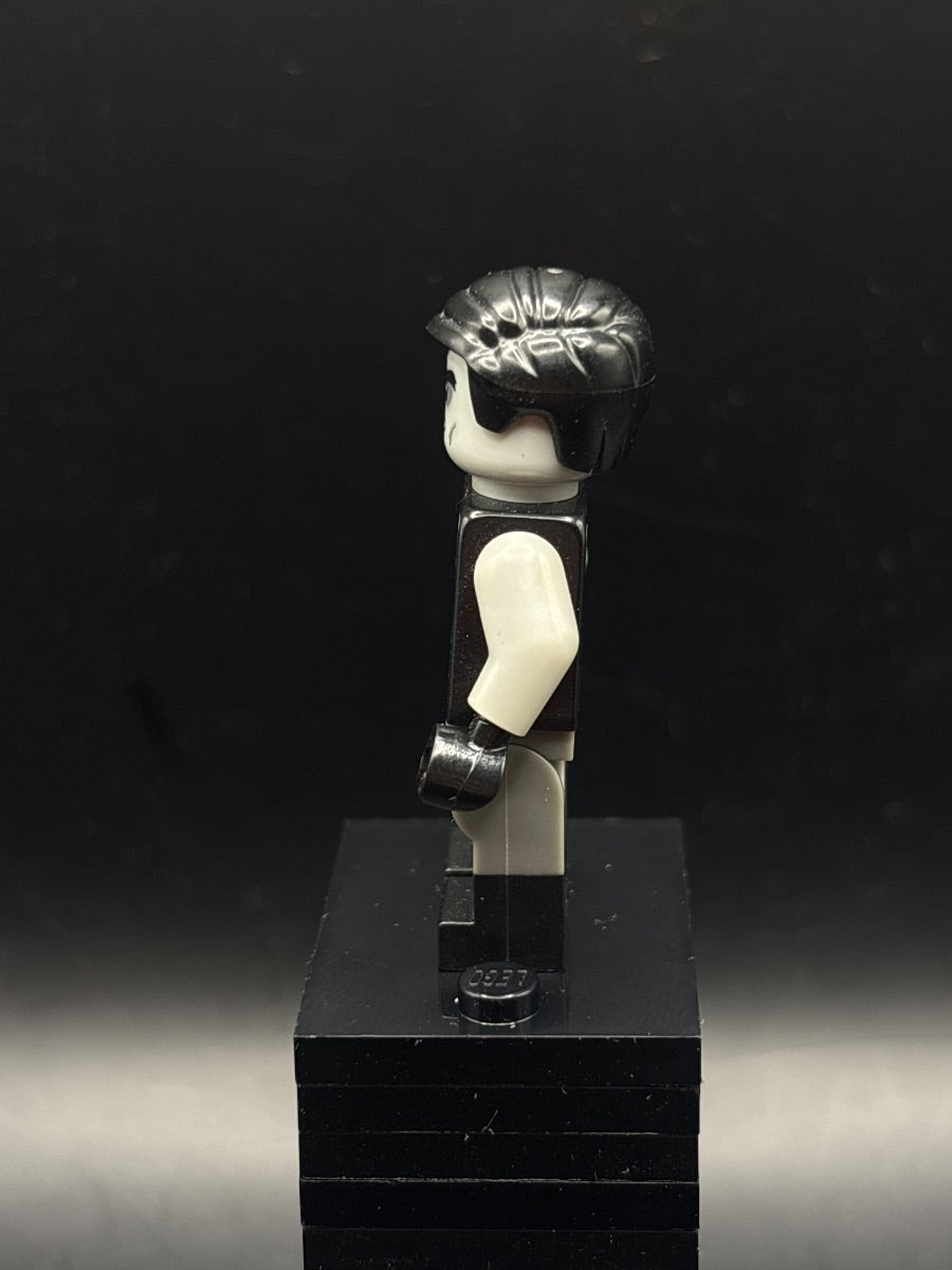 LEGO Minifigura Shade - NINJAGO — costado