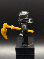 LEGO Minifigura Cole DX - NINJAGO — costado